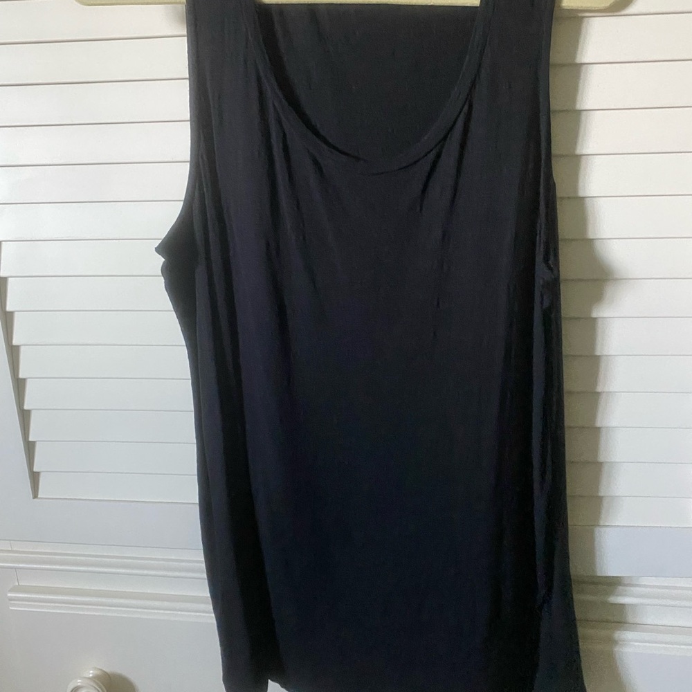 new directions Black Scoop Neck Tank Top